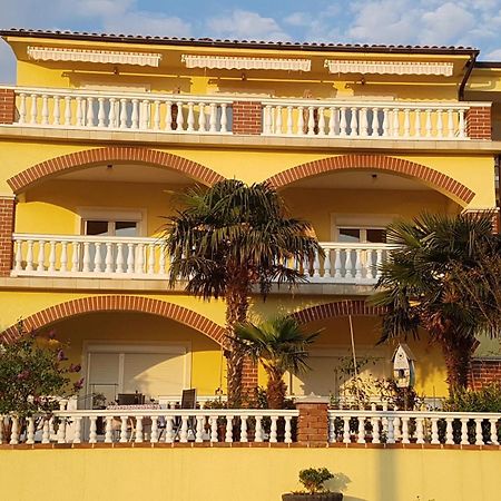 Bed & Breakfast Barbara 诺维·维诺多尔斯基 外观 照片