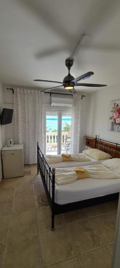Bed & Breakfast Barbara 诺维·维诺多尔斯基 外观 照片